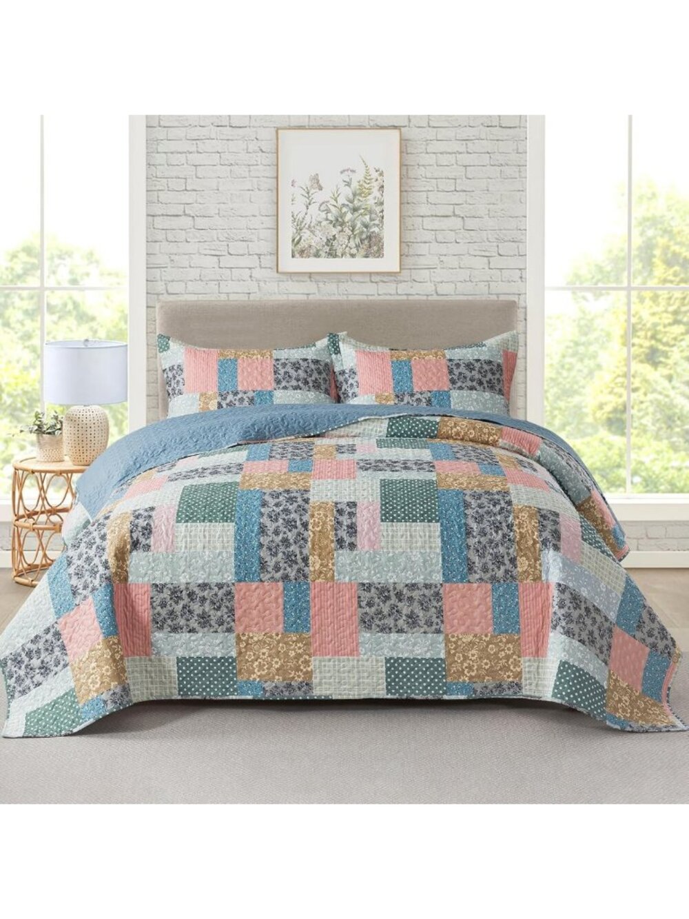 Floral Garden Print Lightweight 3-Piece Quilt Set, Oversized King Bedspread for